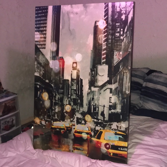 HAND PAINTED NEWYORK’S very own ‘Times Square’